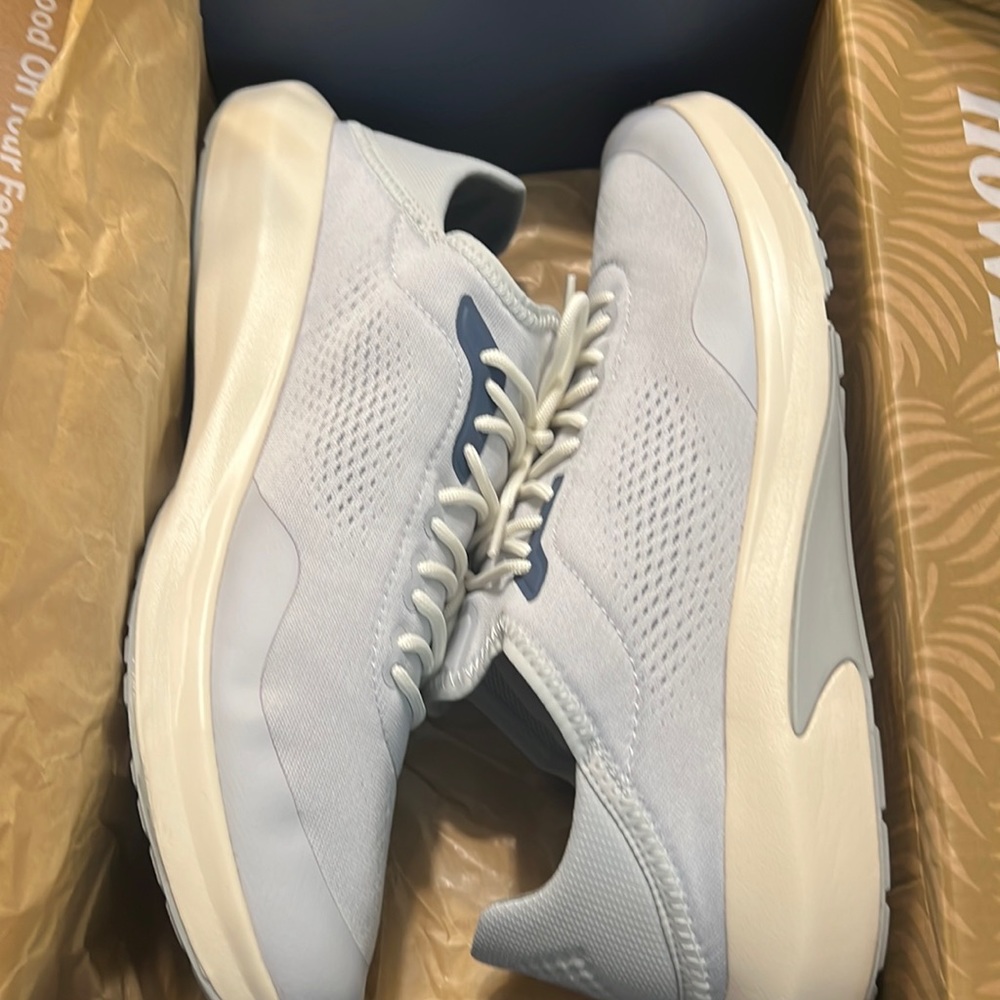 Olukai Kaholo Vapor shoes size 13 brand new